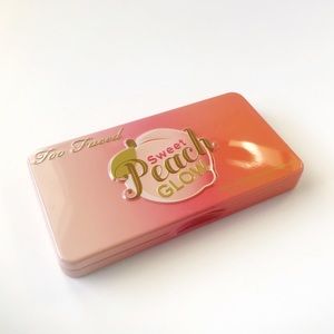Too Faced Sweet Peach Glow blush and bronze